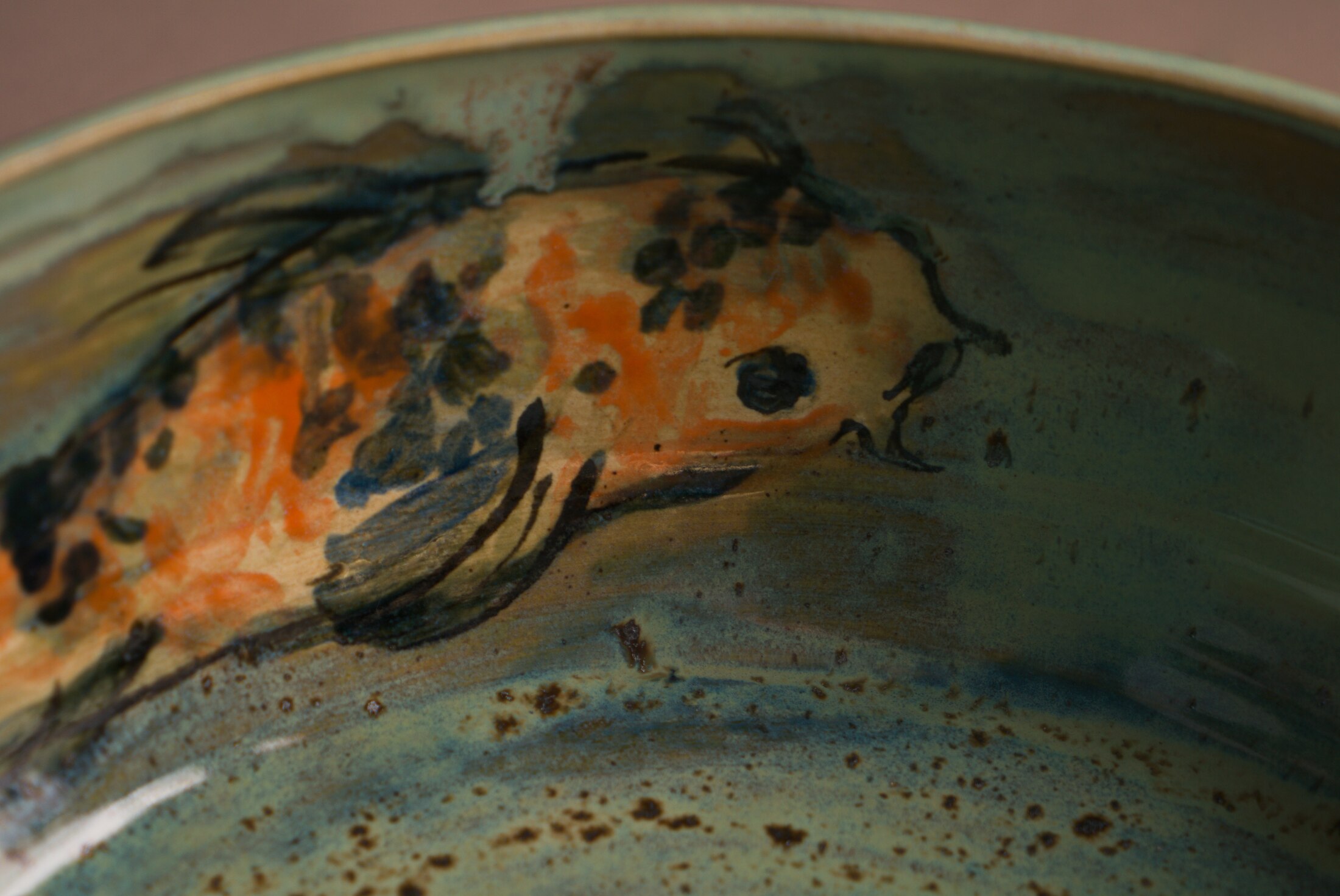« Koi » salad bowl, detail, glaze decoration